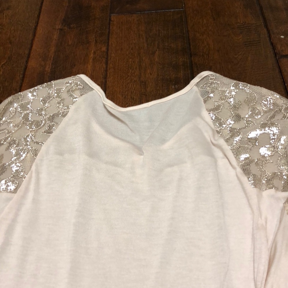 Ella moss metallic detail top - Picture 6 of 13